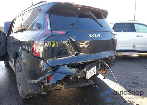 2026 Kia Ev9 Gt-Line z USA, uszkodzony, nr VIN 5XYAEFS57TG015823